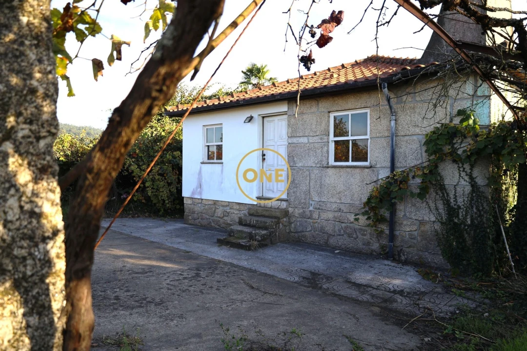 Moradia T3 para Venda em Gondifelos, Cavalões e Outiz Foto 13