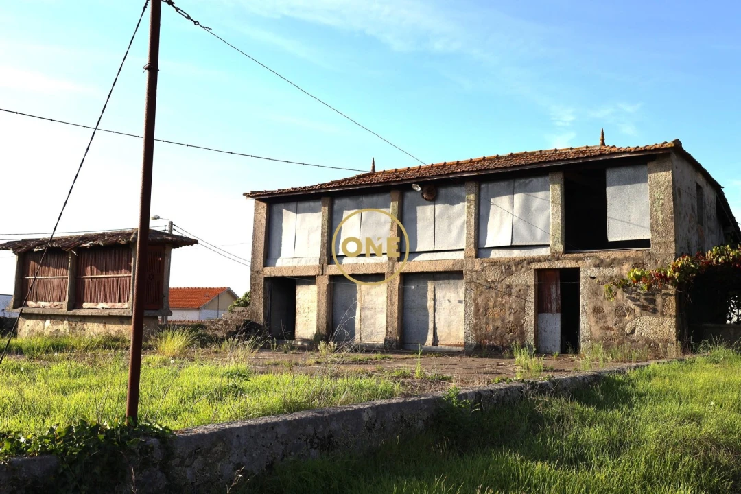 Moradia T3 para Venda em Gondifelos, Cavalões e Outiz Foto 4