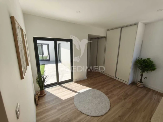 Moradia T4 para Venda em Anta e Guetim Foto 5