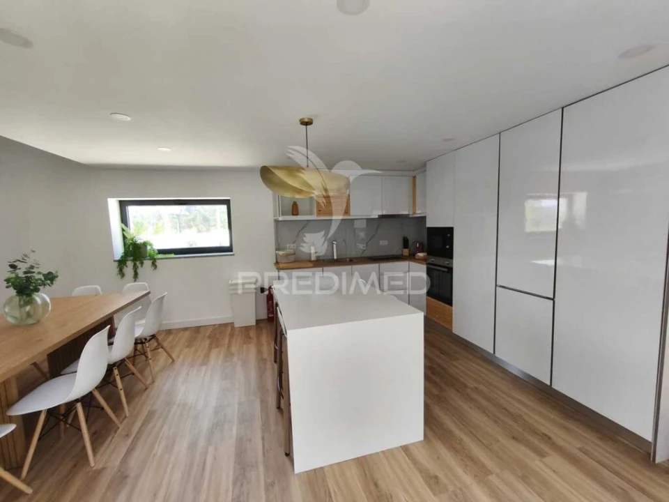 Moradia T4 para Venda em Anta e Guetim Foto 11