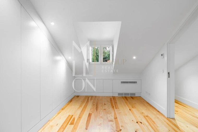 Prédio para Venda em Agualva e Mira-Sintra Foto 70