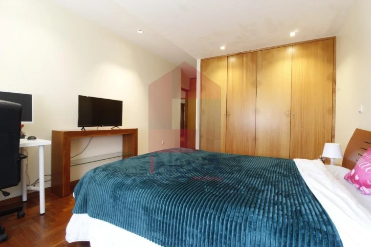 Apartamento T3 para Venda em Vila Verde e Barbudo Foto 19