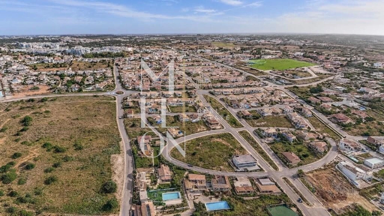 Terreno para Venda em Lagos (São Sebastião e Santa Maria) Foto 4