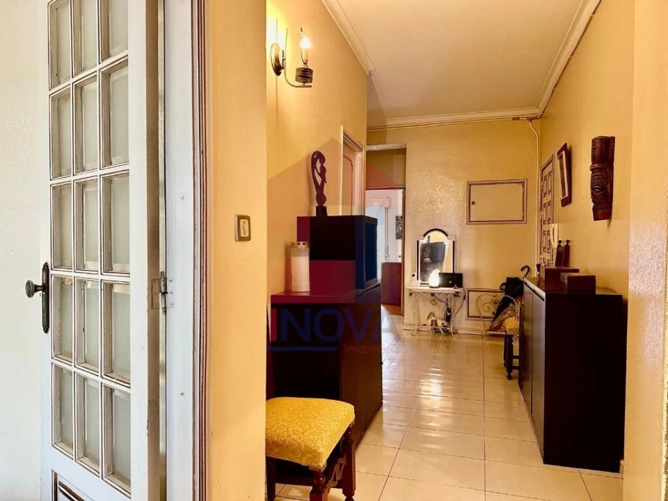 Apartamento T2 para Venda em Vila Verde e Barbudo Foto 11