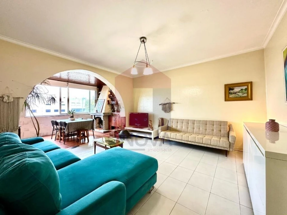 Apartamento T2 para Venda em Vila Verde e Barbudo Foto 2