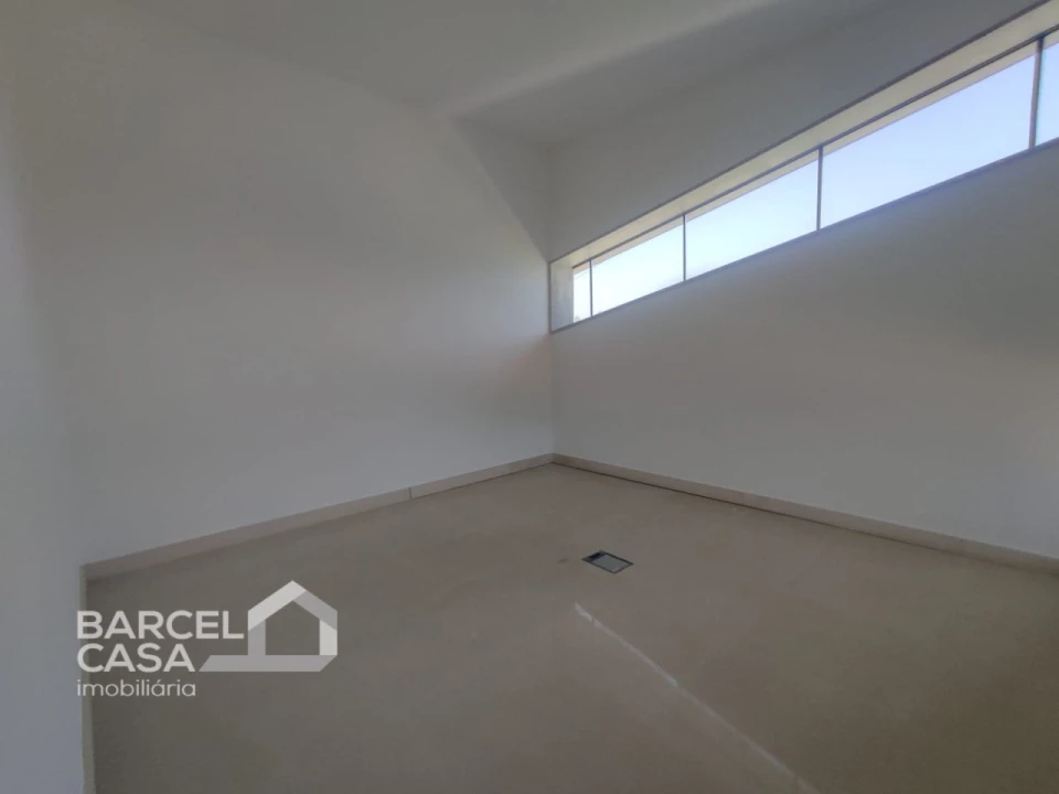 Armazém para Venda em Remelhe Foto 10