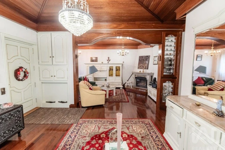 Moradia T5 para Venda em Santa Comba Foto 18