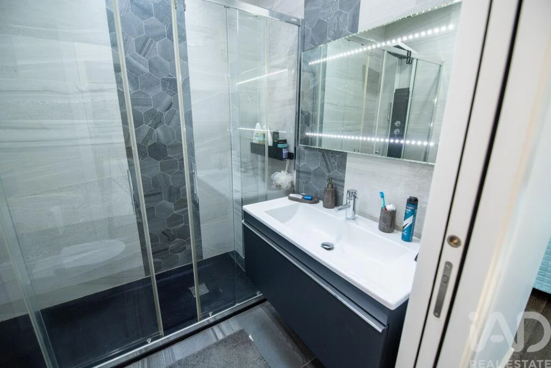 Moradia T5 para Venda em Santa Comba Foto 25