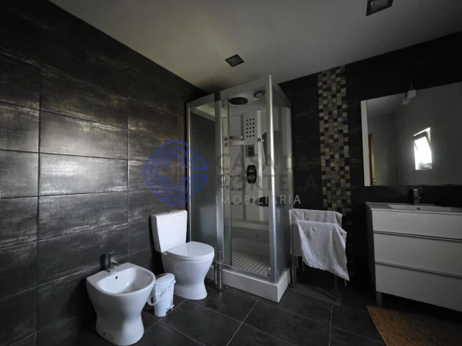 Moradia T3 para Venda em Vermoim Foto 14