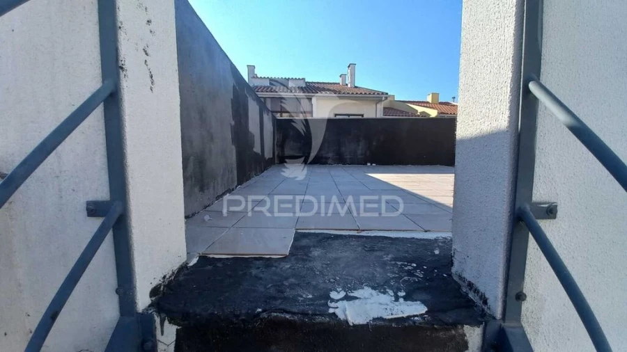 Moradia T3 para Venda em Amora Foto 17