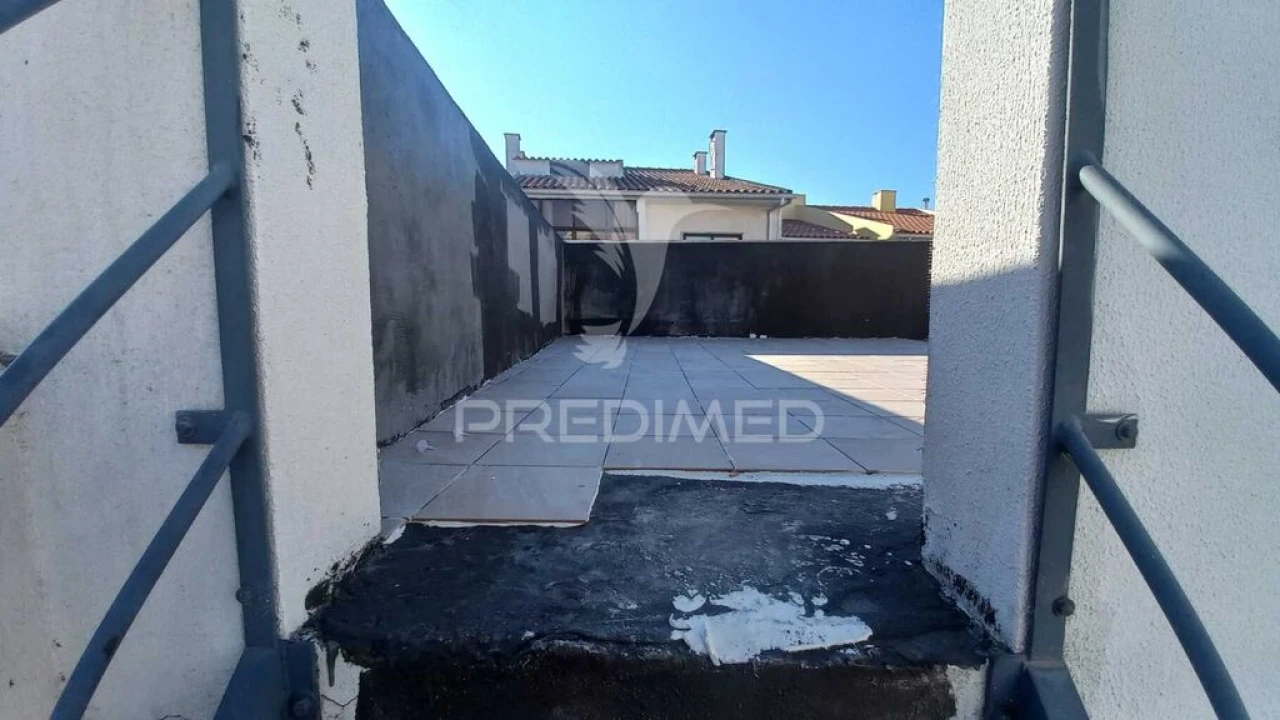 Moradia T3 para Venda em Amora Foto 17