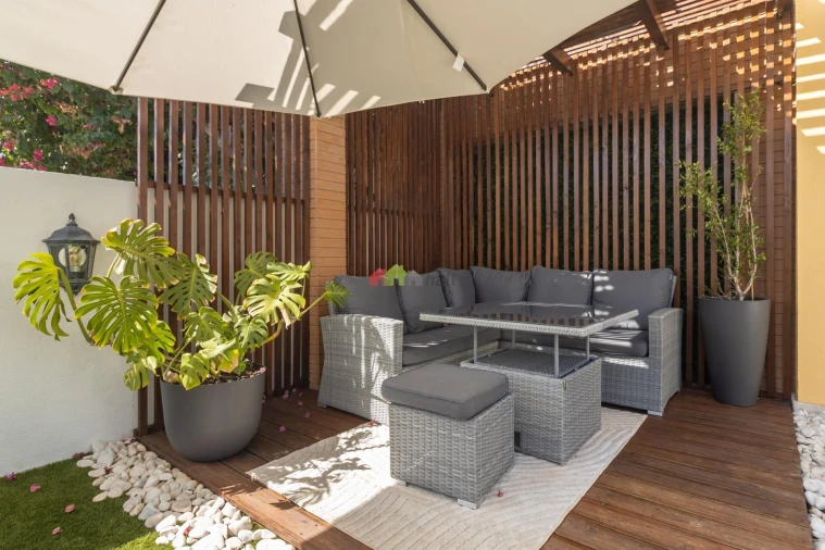 Moradia T4 para Venda em Palhais e Coina Foto 7