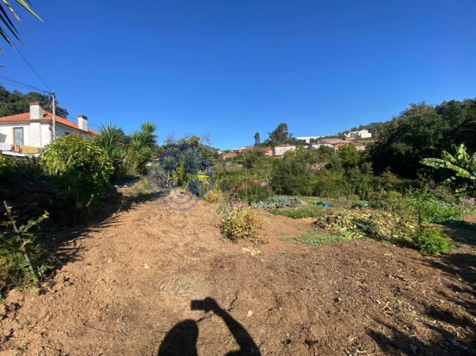 Terreno para Venda em Escapães Foto 13