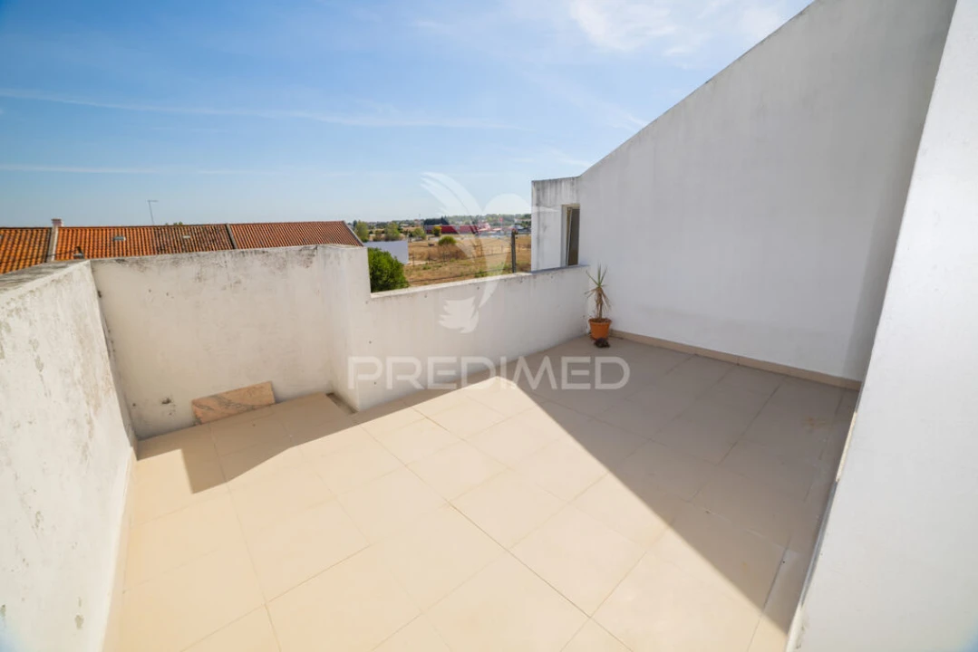 Apartamento para Venda em Bacelo e Senhora da Saúde Foto 12