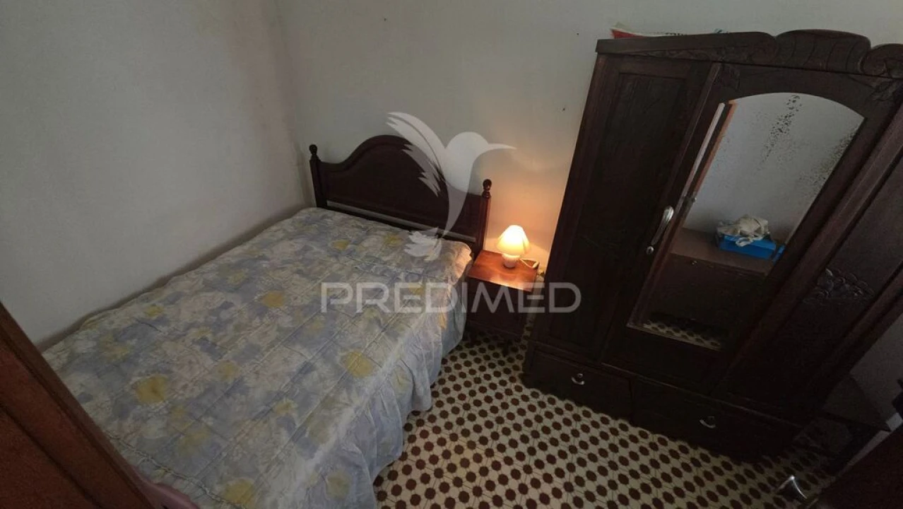 Moradia T2 para Venda em São Marcos da Serra Foto 5