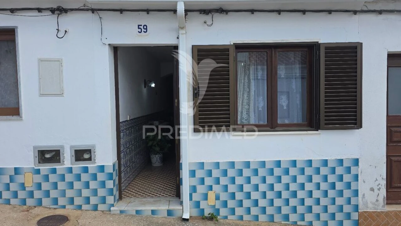 Moradia T2 para Venda em São Marcos da Serra Foto 2