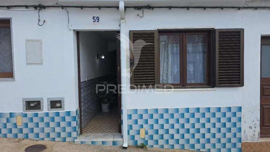 Moradia T2 para Venda em São Marcos da Serra Foto 2