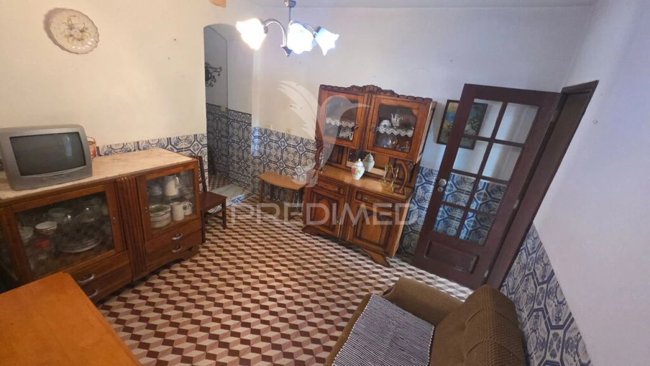 Moradia T2 para Venda em São Marcos da Serra Foto 6