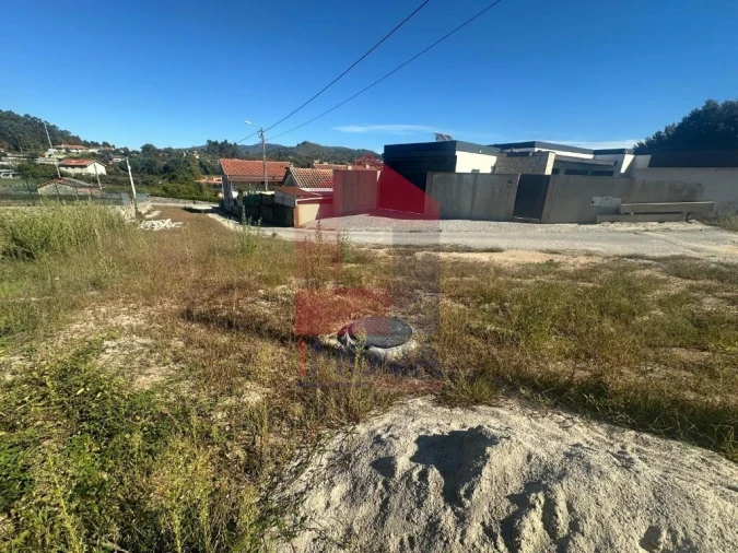 Terreno para Venda em Coucieiro Foto 13