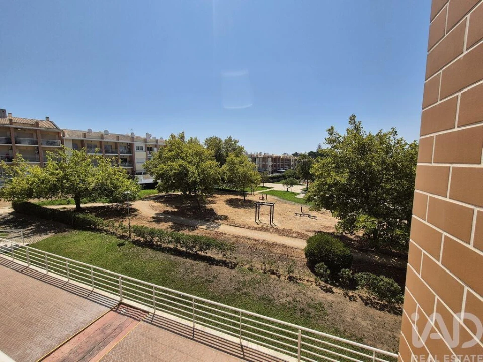 Apartamento T2 para Venda em Alvor Foto 32