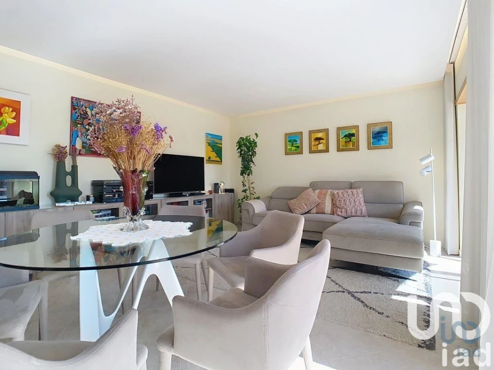 Apartamento T2 para Venda em Alvor Foto 2