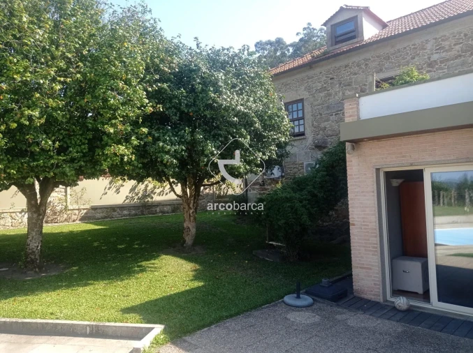 Quinta T6 para Venda em Cerdal Foto 25