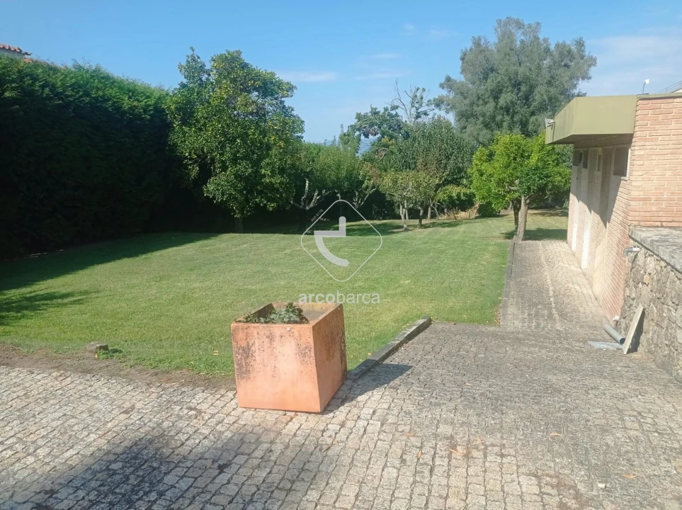 Quinta T6 para Venda em Cerdal Foto 15