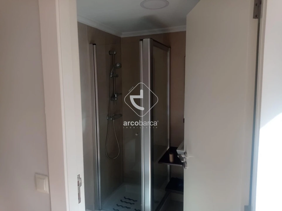 Quinta T6 para Venda em Cerdal Foto 28