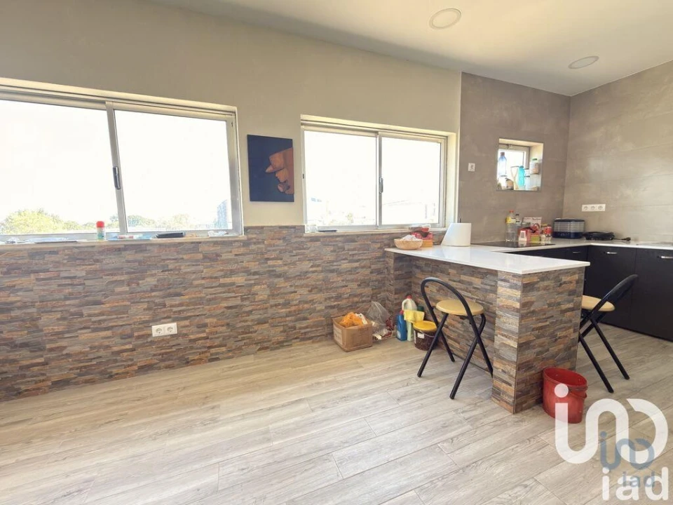 Moradia T4 para Venda em Lavos Foto 9