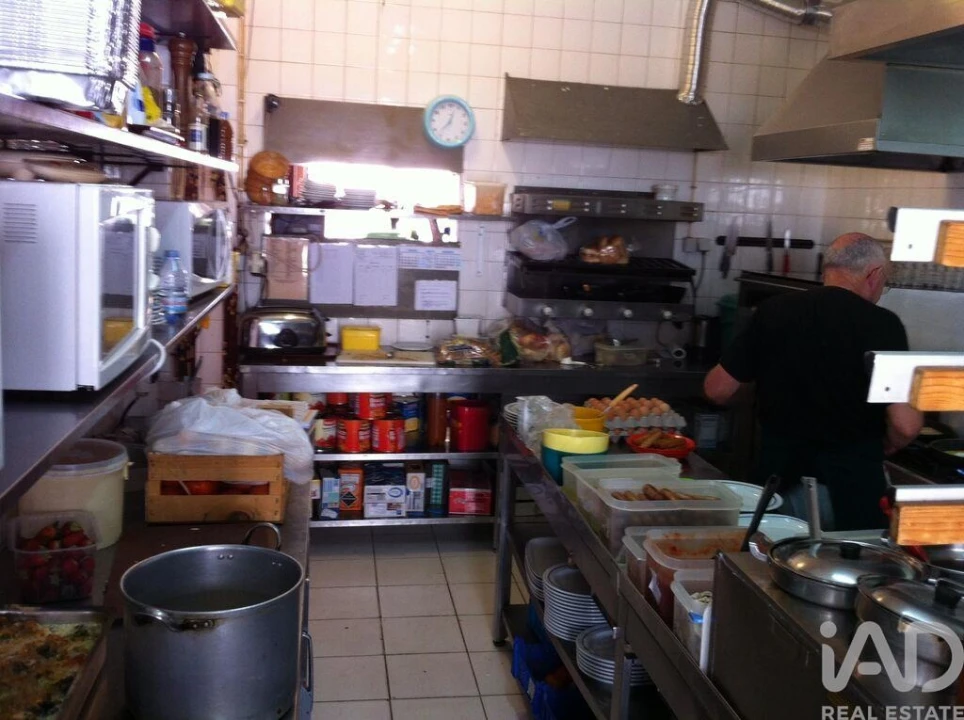 Loja para Venda em Albufeira e Olhos de Água Foto 22
