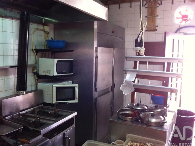 Loja para Venda em Albufeira e Olhos de Água Foto 24