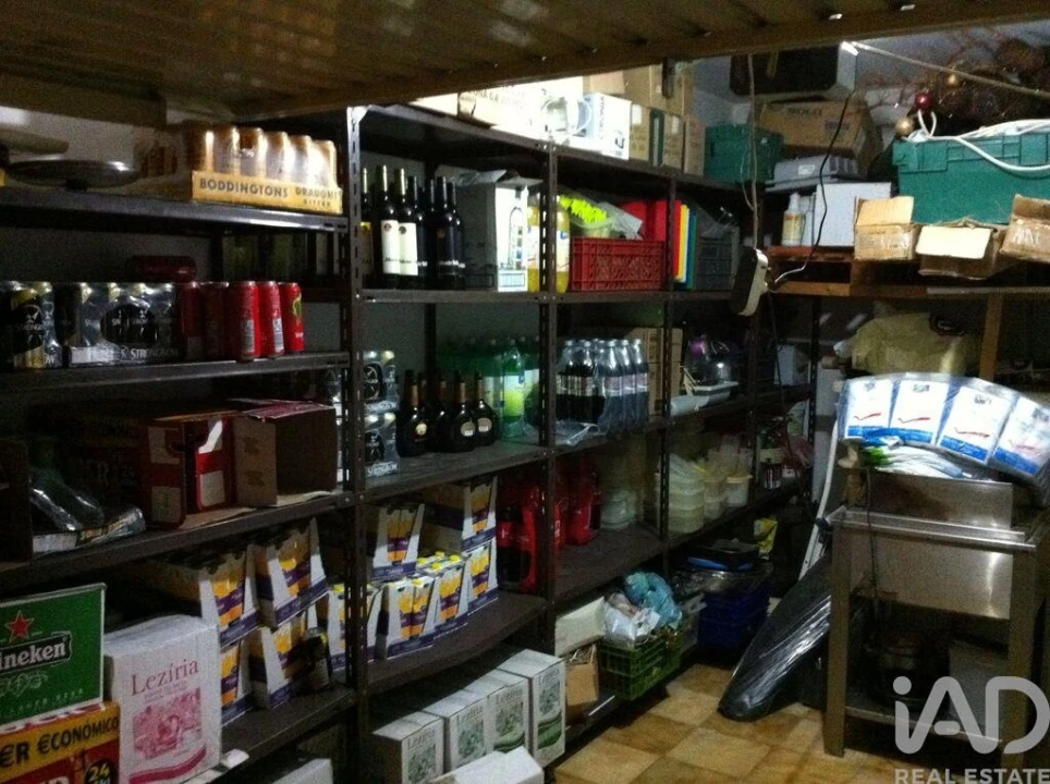 Loja para Venda em Albufeira e Olhos de Água Foto 15