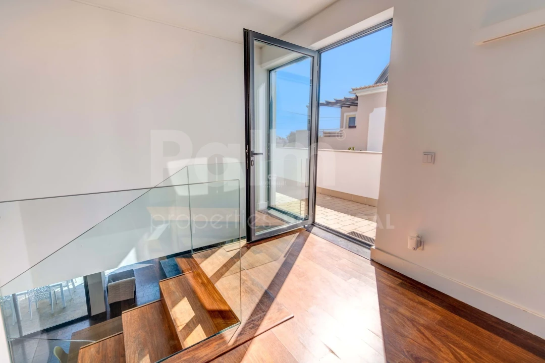 Moradia T4 para Venda em Ferragudo Foto 47