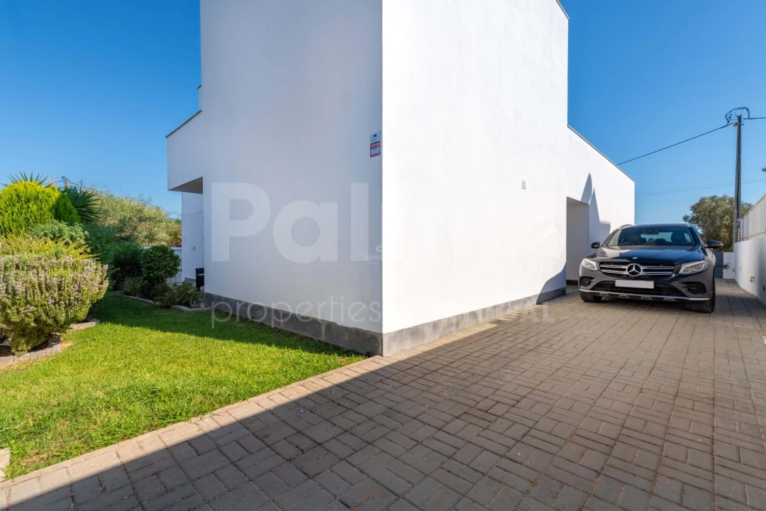 Moradia T4 para Venda em Ferragudo Foto 52