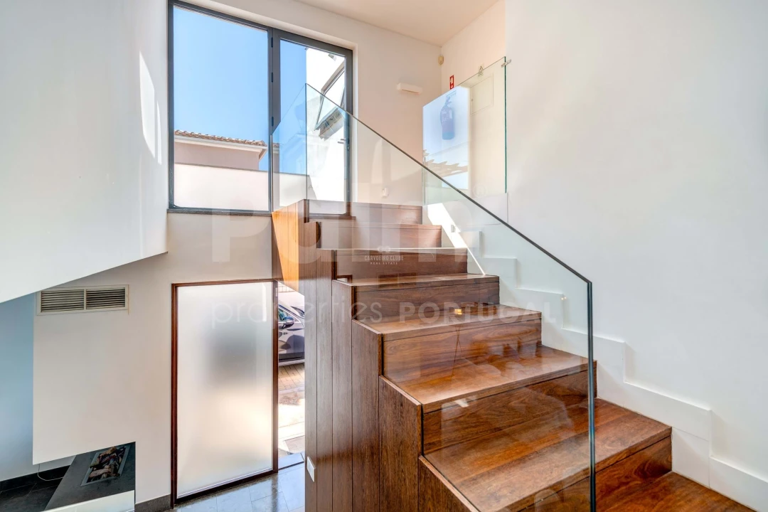 Moradia T4 para Venda em Ferragudo Foto 48