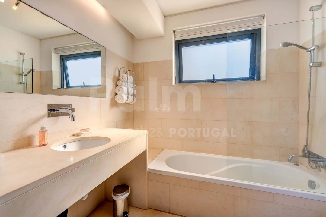 Moradia T4 para Venda em Ferragudo Foto 37