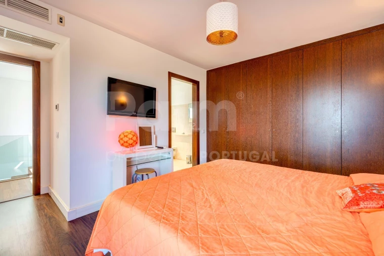 Moradia T4 para Venda em Ferragudo Foto 42