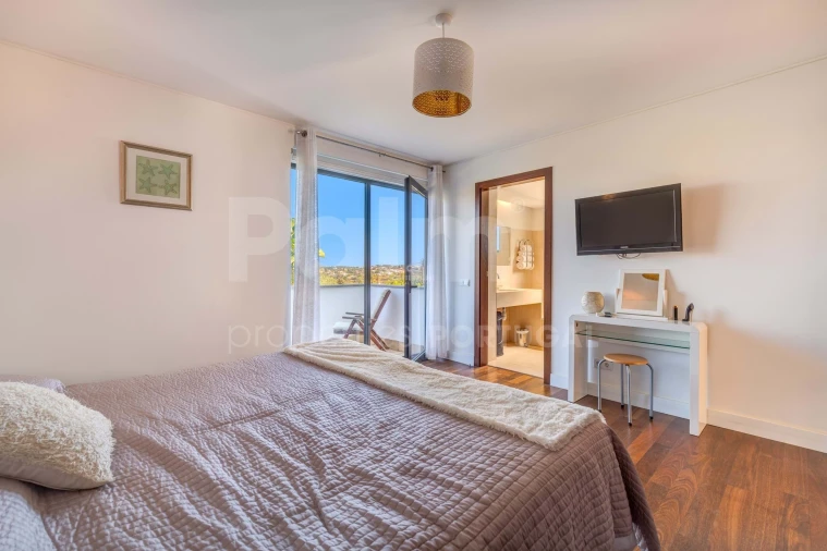 Moradia T4 para Venda em Ferragudo Foto 35