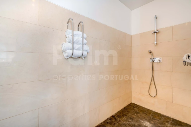 Moradia T4 para Venda em Ferragudo Foto 24