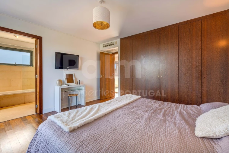 Moradia T4 para Venda em Ferragudo Foto 33