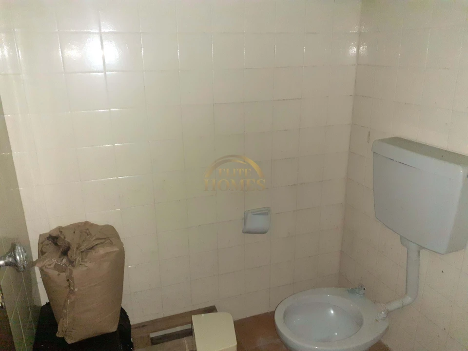 Negócio para Venda em Loures Foto 18