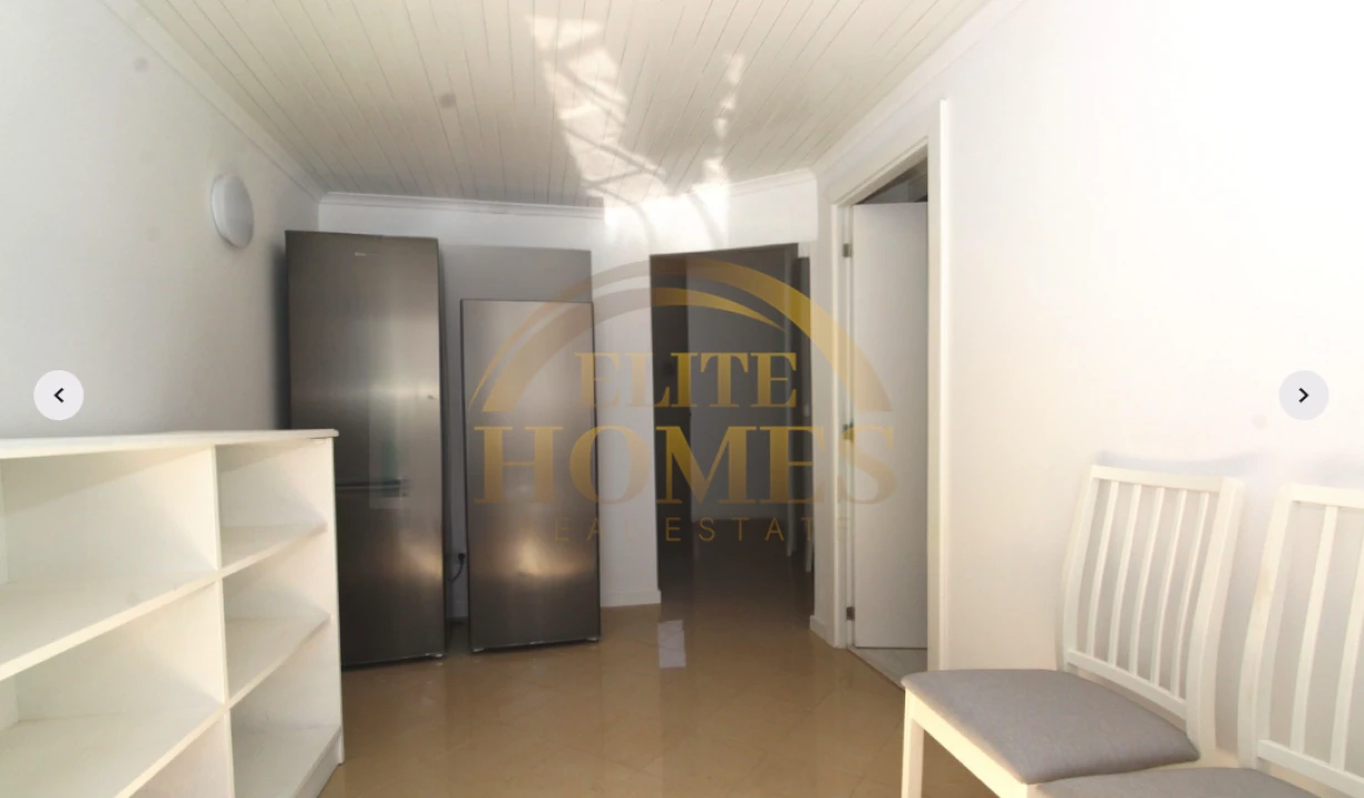 Moradia T9 para Venda em Ajuda Foto 19