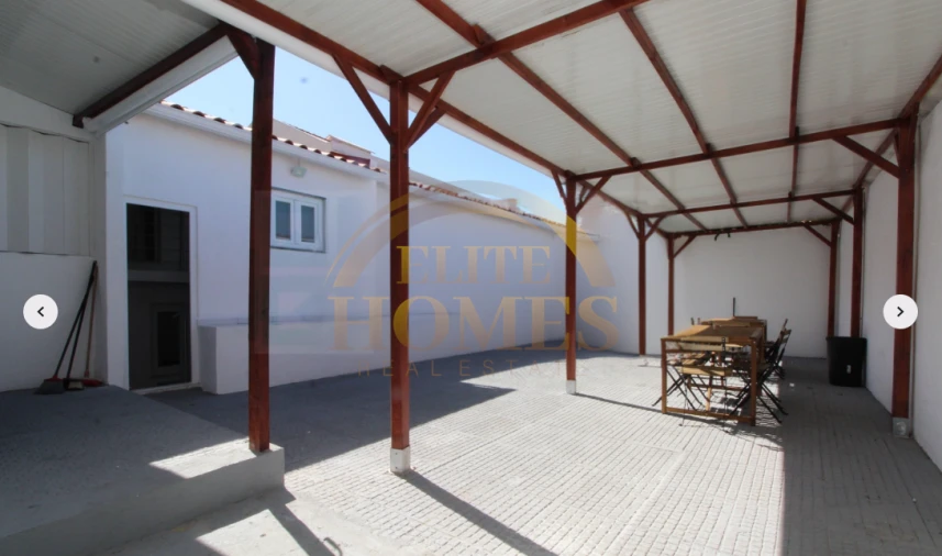 Moradia T9 para Venda em Ajuda Foto 12