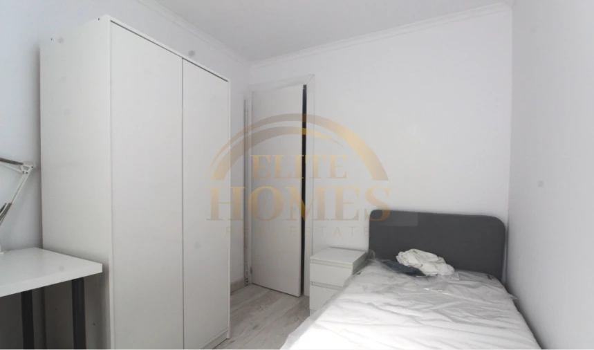 Moradia T9 para Venda em Ajuda Foto 8