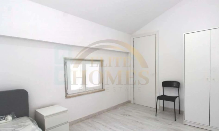 Moradia T9 para Venda em Ajuda Foto 6