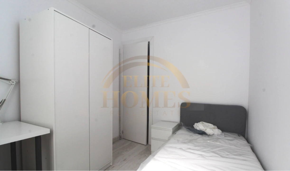 Moradia T9 para Venda em Ajuda Foto 8