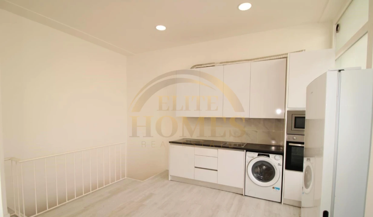 Negócio para Venda em Laranjeiro e Feijó Foto 11