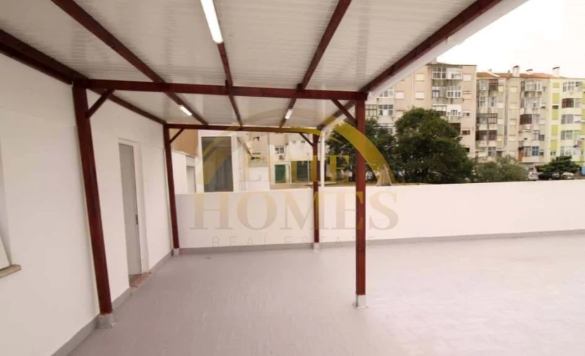 Negócio para Venda em Alto do Seixalinho, Santo André e Verderena Foto 5