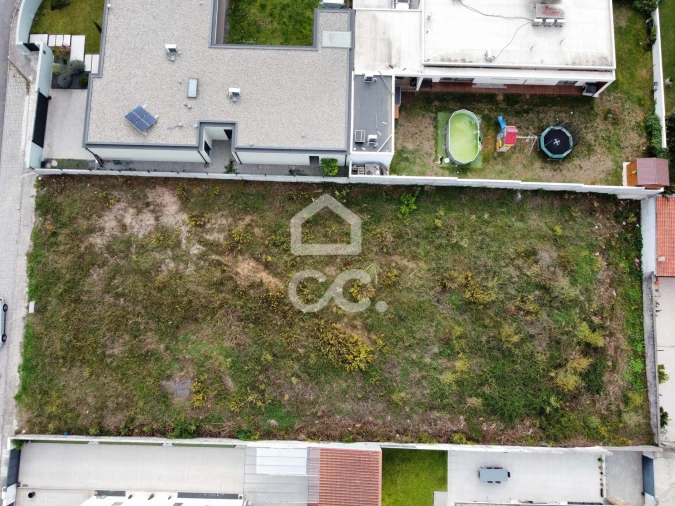 Terreno para Venda em Vila Nova de Famalicão e Calendário Foto 12