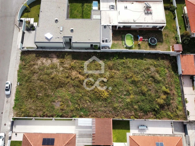 Terreno para Venda em Vila Nova de Famalicão e Calendário Foto 3